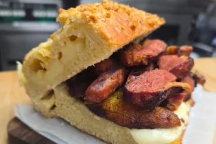 Sanduches en las quesudas